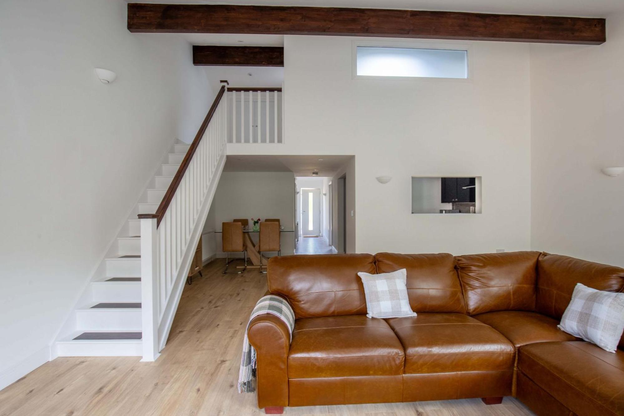 Aintree Cottage Сайърънсестър Екстериор снимка