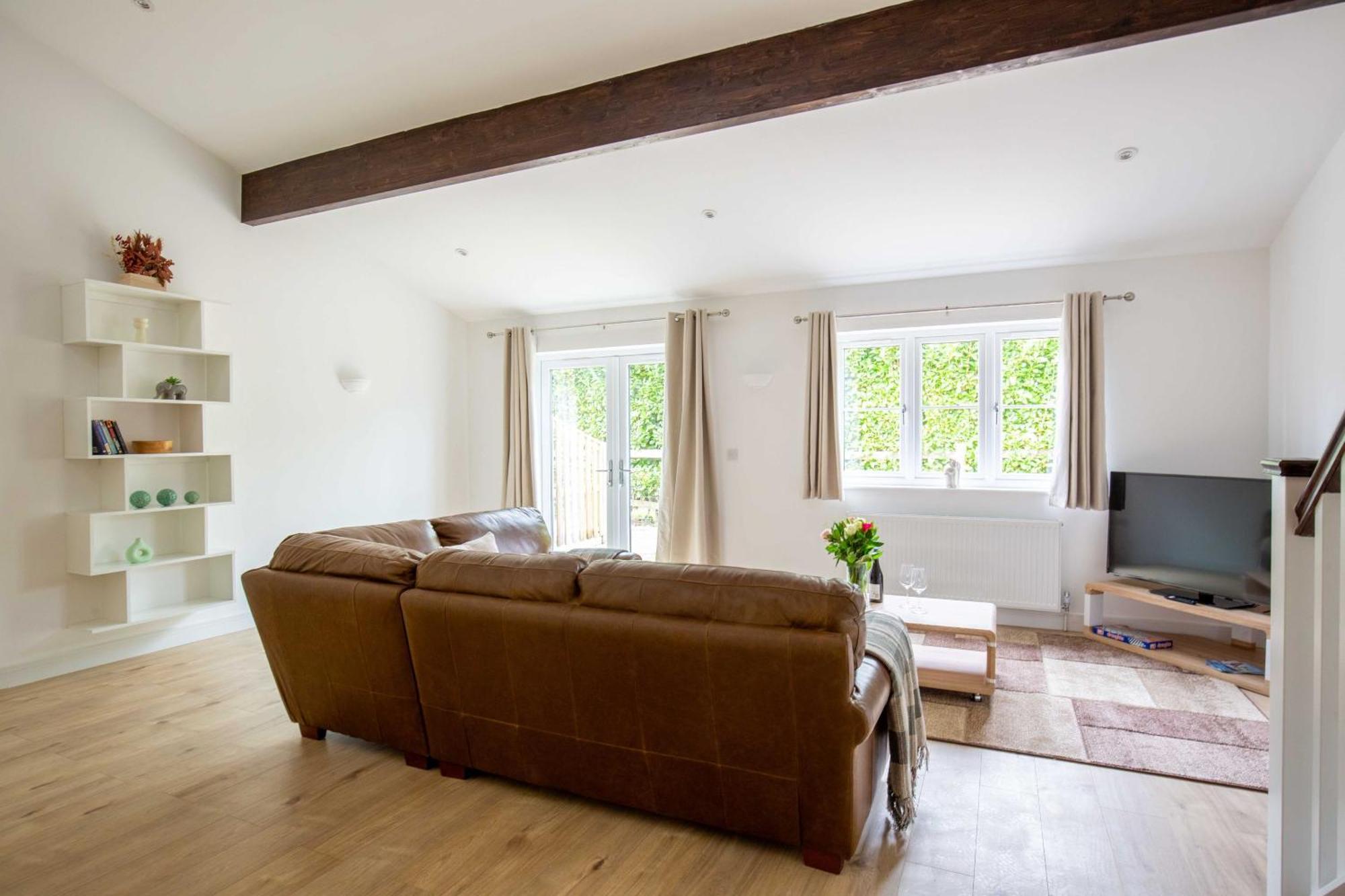 Aintree Cottage Сайърънсестър Екстериор снимка